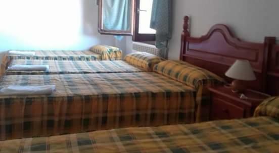 Hostal Restaurante San Millan Orihuela del Tremedal Kültér fotó